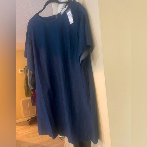 Women Short Sleeve Jean Dress - NWT - Picture 2 of 5
